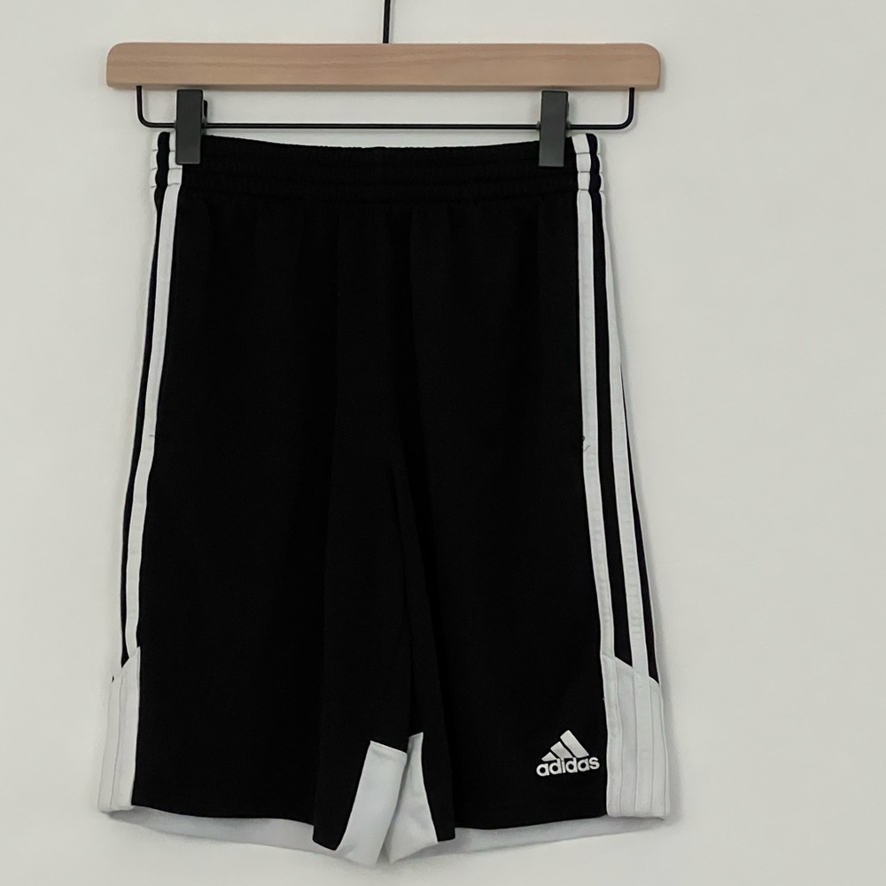 Adidas shorts youth medium